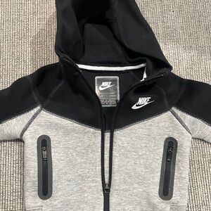 INFANT NIKE TECH FLEECE FULL-ZIP SET